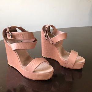 Brunello Cucinelli crisscros tan Strappy 6M Sandal